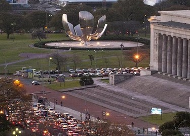 Floralis Genérica, Buenos Aires